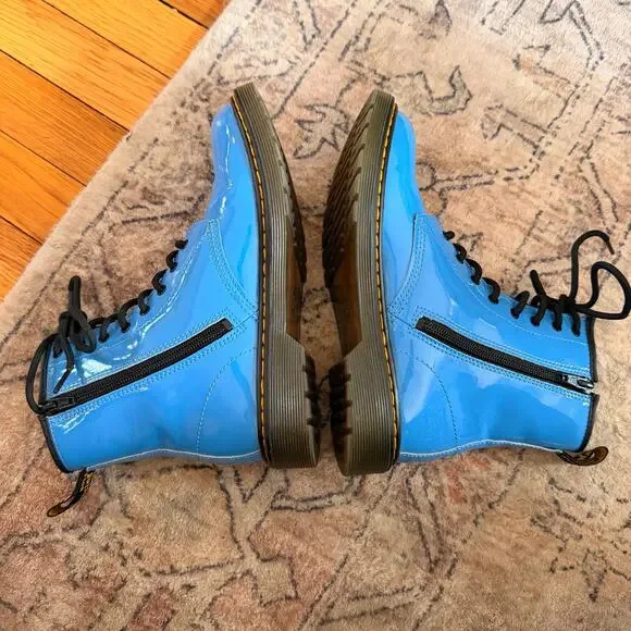 Dr. Martens 1460 Patent Leather Bright Blue Lace Up Boots Women SZ 6 Grunge EUC - Picture 6 of 9